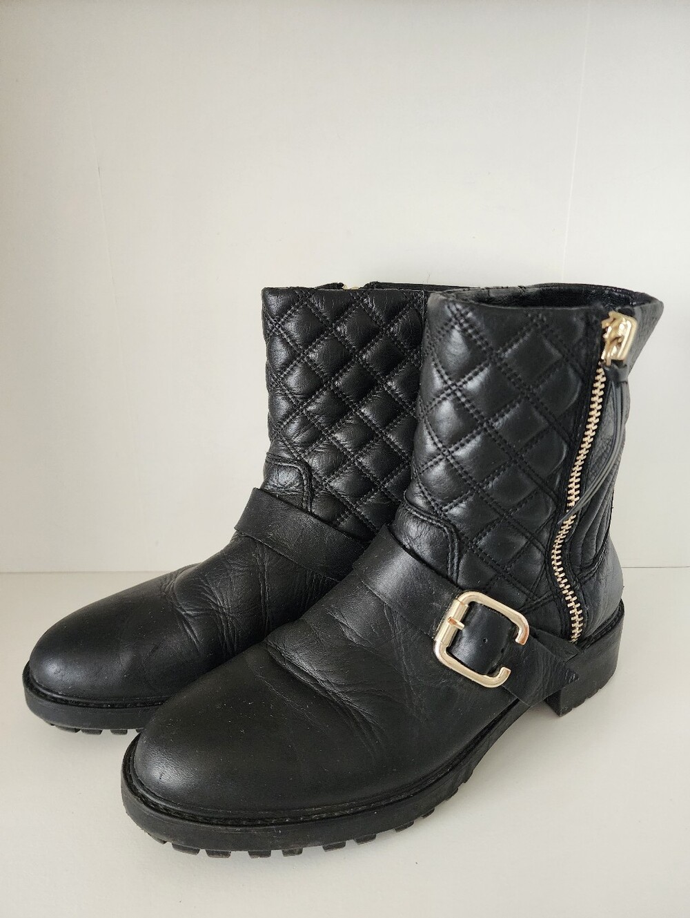 🖤 3/$20 Zara Quilted Leather Biker Boots Gold Hardware Size 39